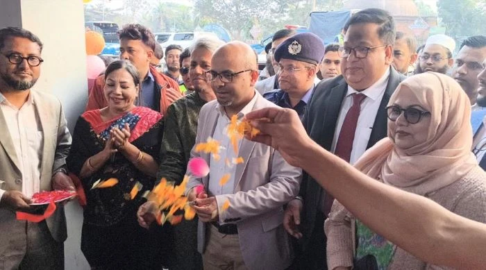 পর্যটন ব্যবস্থাপনায় নতুন যুগ: ষাটগম্বুজ মসজিদ ও বাগেরহাট যাদুঘরে চালু হলো ই-টিকিটিং সেবা